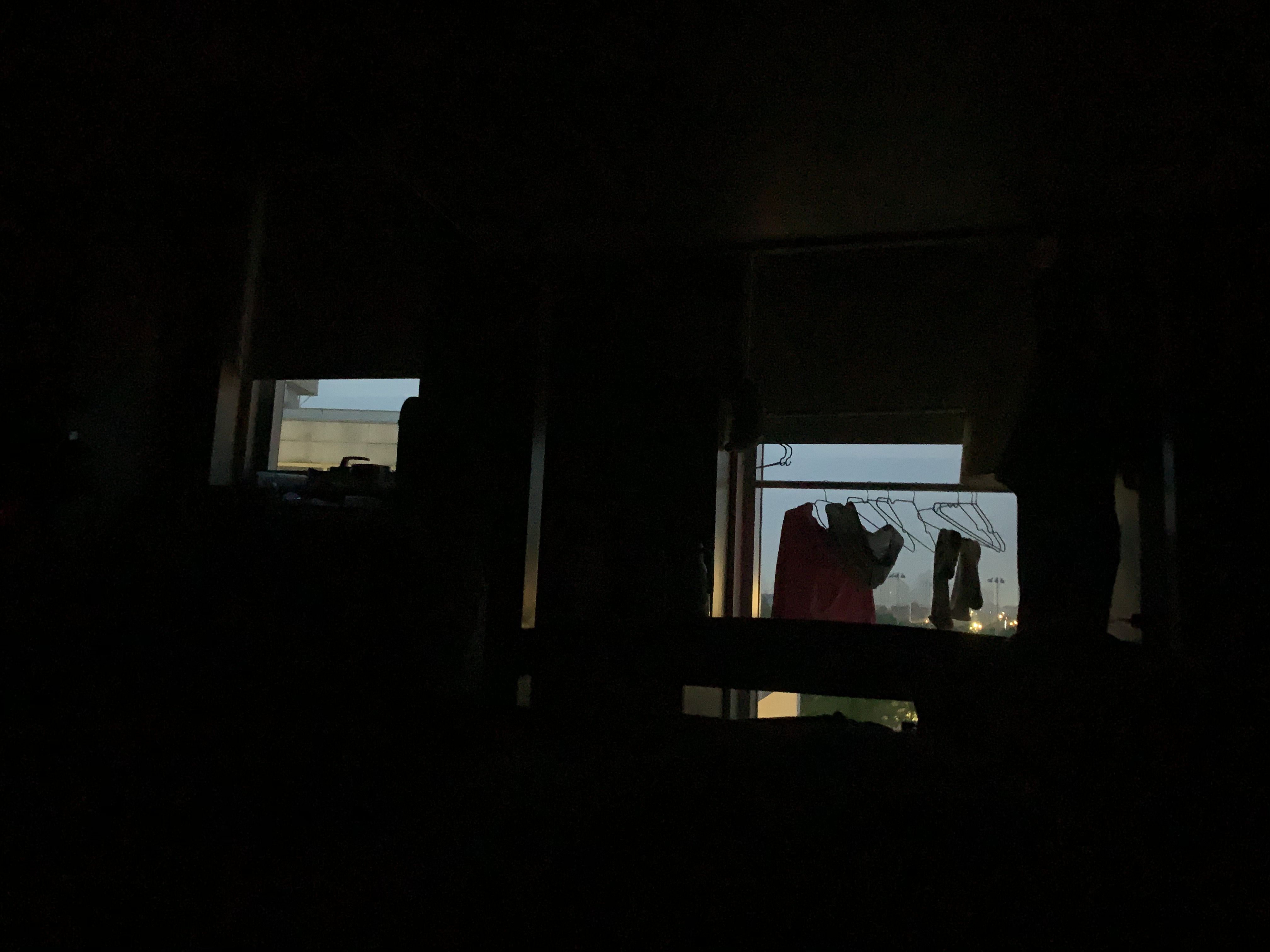 清晨的我 凌晨的他