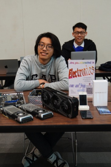 或许是唯一一次“社团”活动了